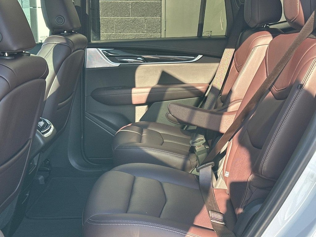 2024 Cadillac XT6 AWD 4dr Premium Luxury