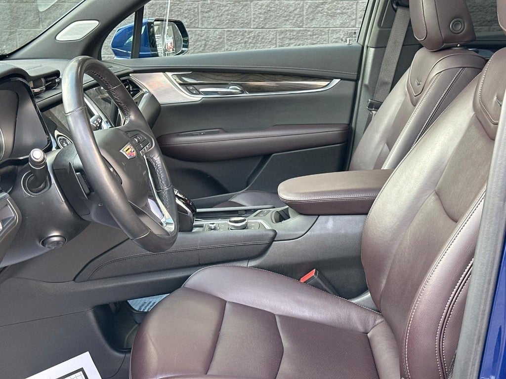 2024 Cadillac XT6 AWD 4dr Premium Luxury