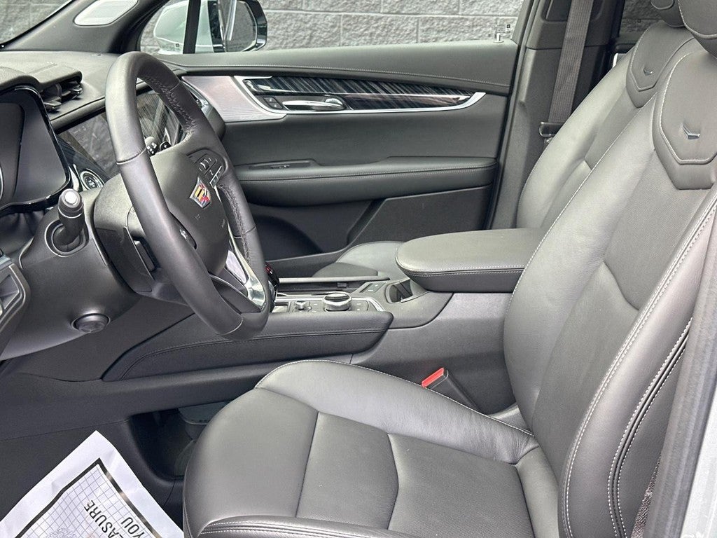 2024 Cadillac XT6 AWD 4dr Premium Luxury