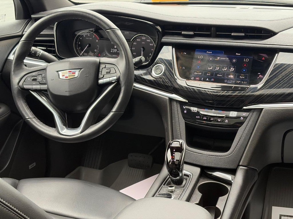 2023 Cadillac XT6 AWD 4dr Premium Luxury