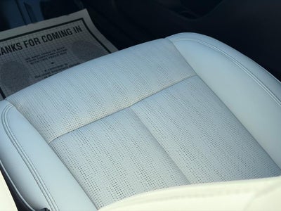 2024 Cadillac LYRIQ 4dr Luxury w/1SE