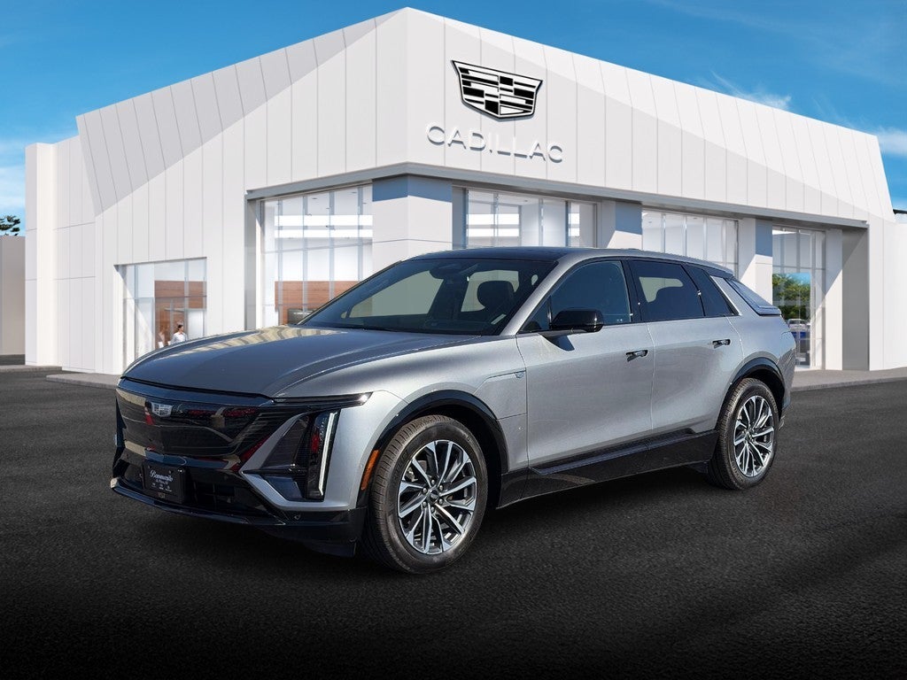 2024 Cadillac LYRIQ Sport 2