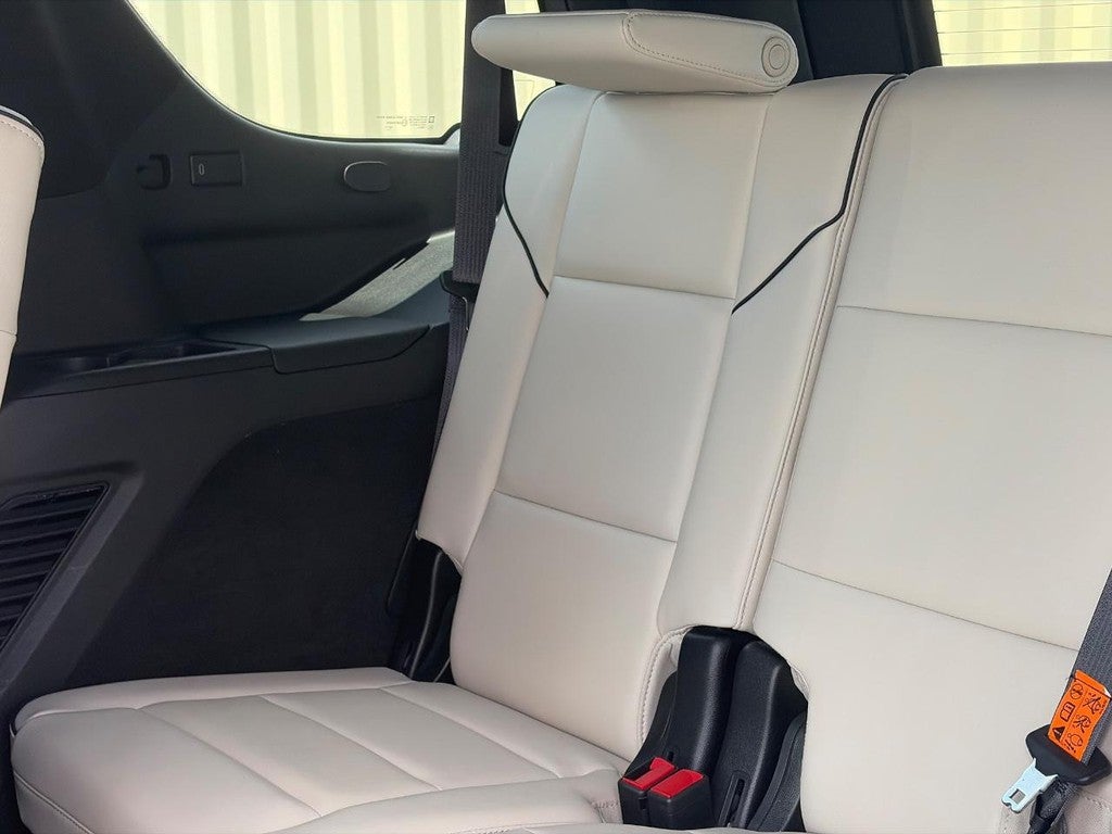 2021 Cadillac Escalade 4WD 4dr Sport
