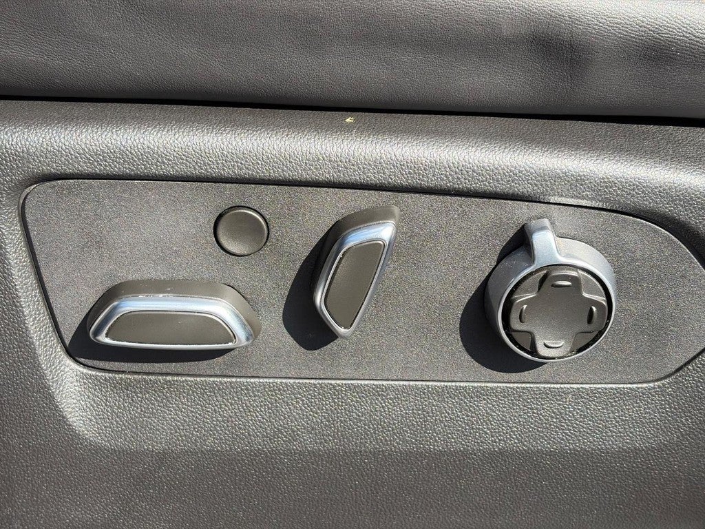 2024 Cadillac Escalade 4WD 4dr Sport Platinum