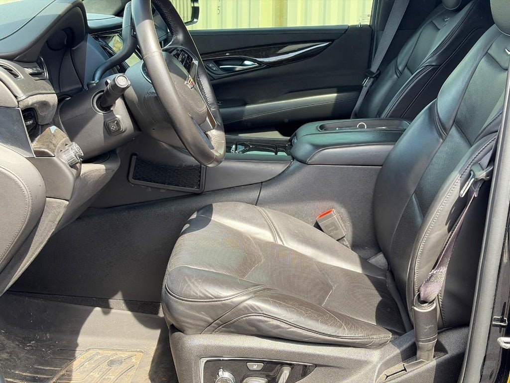 2016 Cadillac Escalade ESV 4WD 4dr Platinum