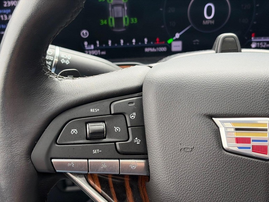 2023 Cadillac Escalade ESV 4WD 4dr Premium Luxury