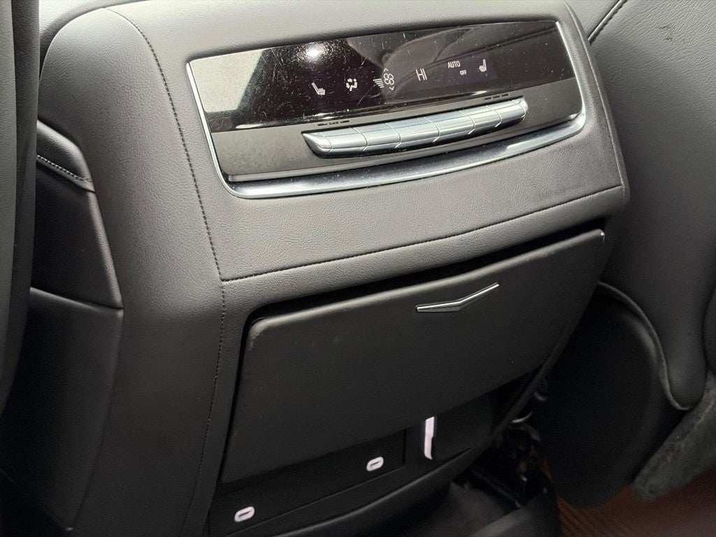 2023 Cadillac Escalade ESV 4WD 4dr Sport