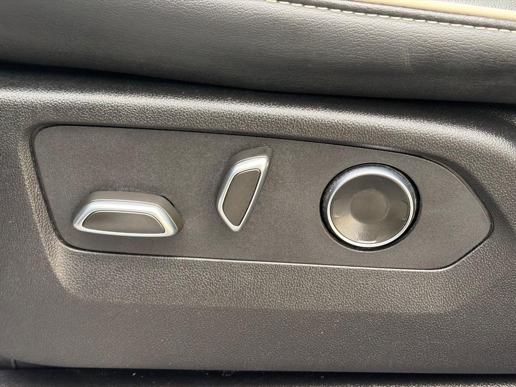 2023 Cadillac Escalade ESV 4WD 4dr Sport