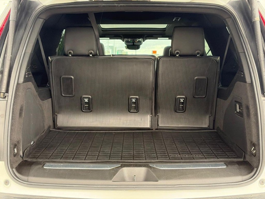 2023 Cadillac Escalade ESV 4WD 4dr Sport