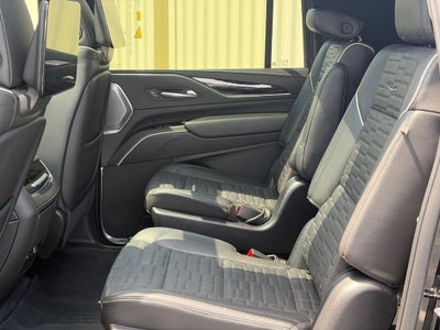 2023 Cadillac Escalade ESV AWD 4dr V-Series
