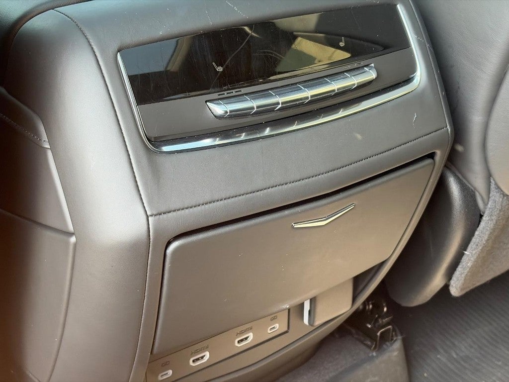 2024 Cadillac Escalade ESV AWD 4dr V-Series