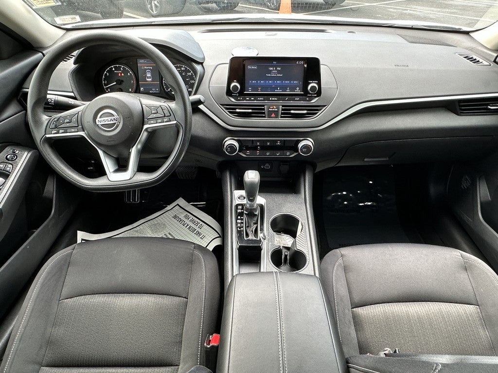 2022 Nissan Altima 2.5 S Sedan