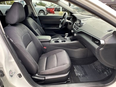 2022 Nissan Altima 2.5 S Sedan