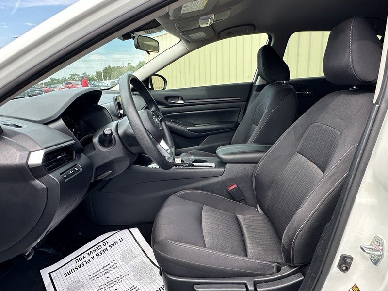 2022 Nissan Altima 2.5 S Sedan