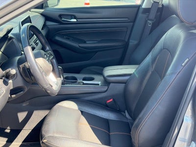 2019 Nissan Altima 2.5 SR Sedan