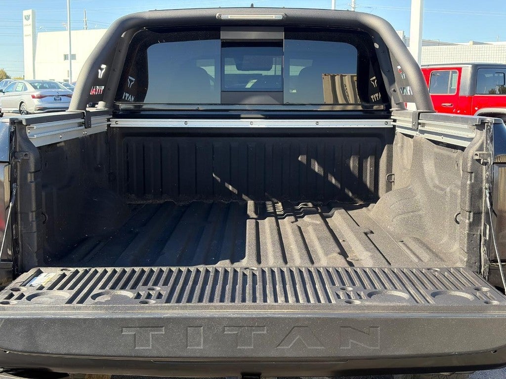 2023 Nissan Titan 4x4 Crew Cab PRO-4X