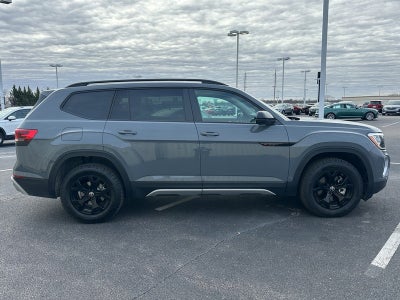 2025 Volkswagen Atlas 2.0T Peak Edition 4MOTION