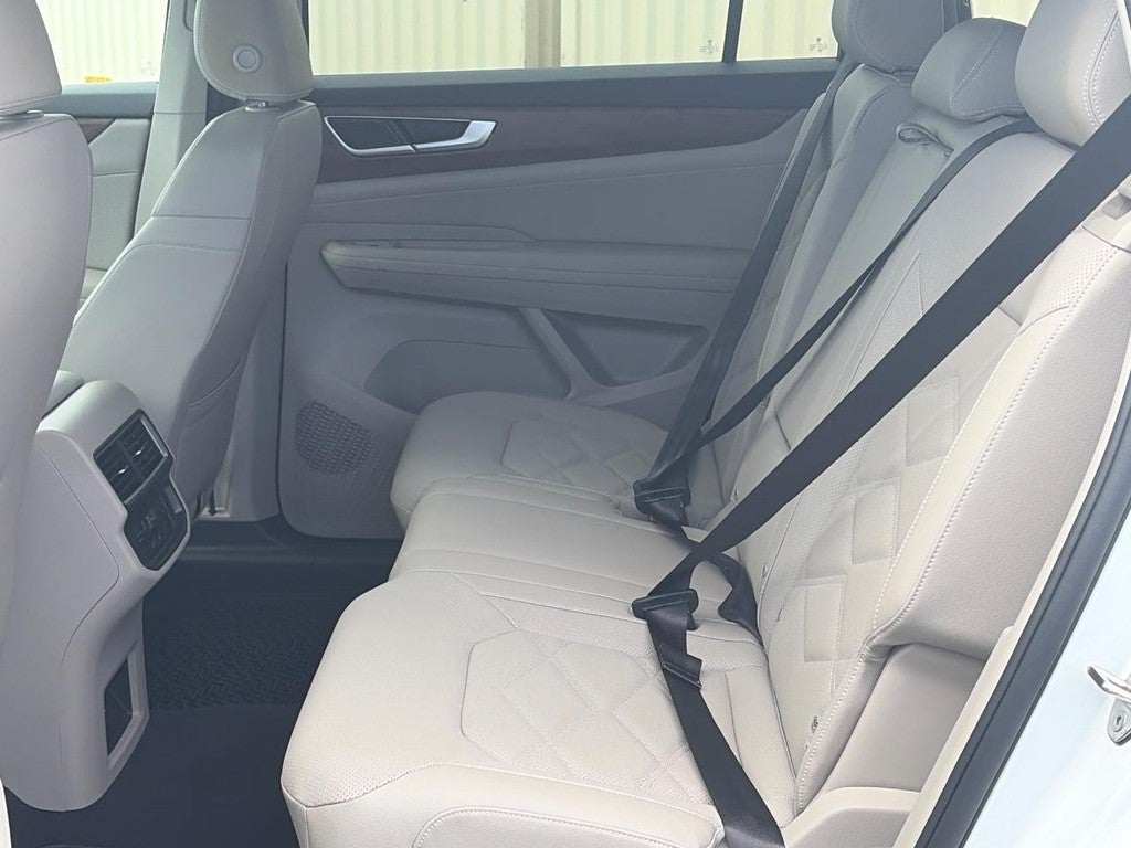 2026 Volkswagen Atlas 2.0T SE FWD