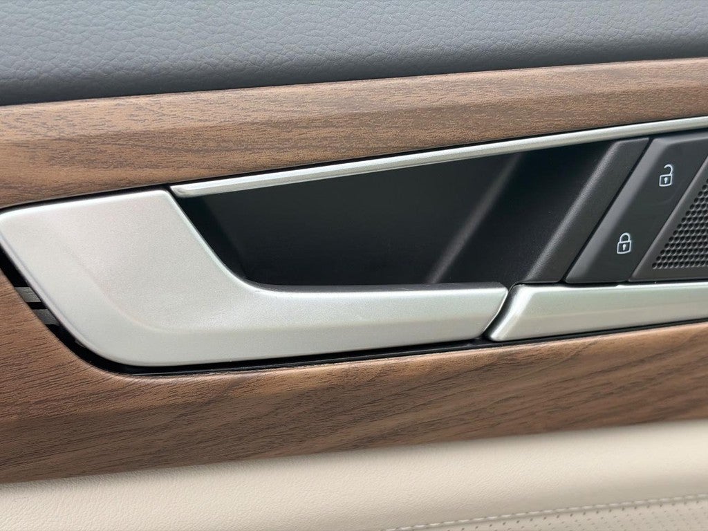 2026 Volkswagen Atlas 2.0T SE FWD