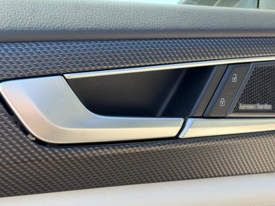 2026 Volkswagen Atlas Cross Sport 2.0T SEL Premium R-Line 4MOTION