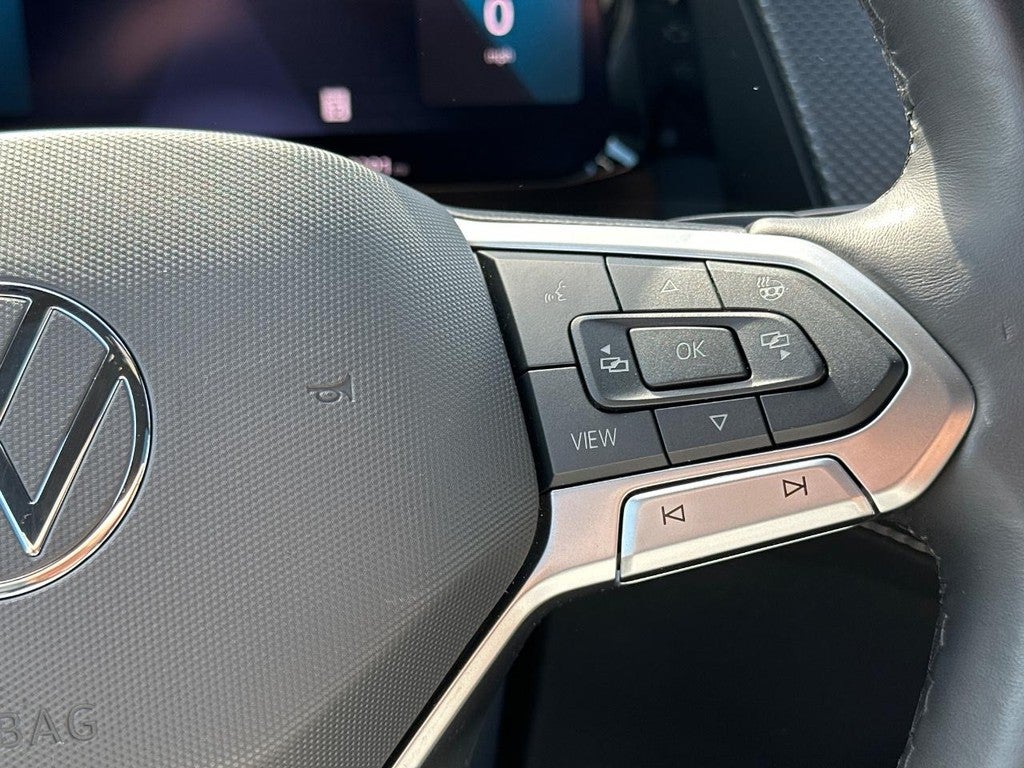 2025 Volkswagen Atlas Cross Sport 2.0T SEL Premium R-Line 4MOTION