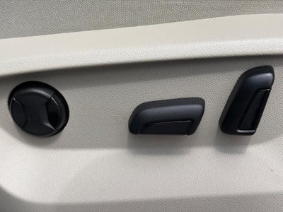 2023 Volkswagen Atlas 3.6L V6 SE w/Technology 4MOTION