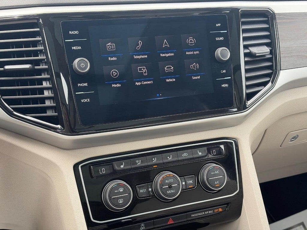 2023 Volkswagen Atlas 3.6L V6 SE w/Technology 4MOTION