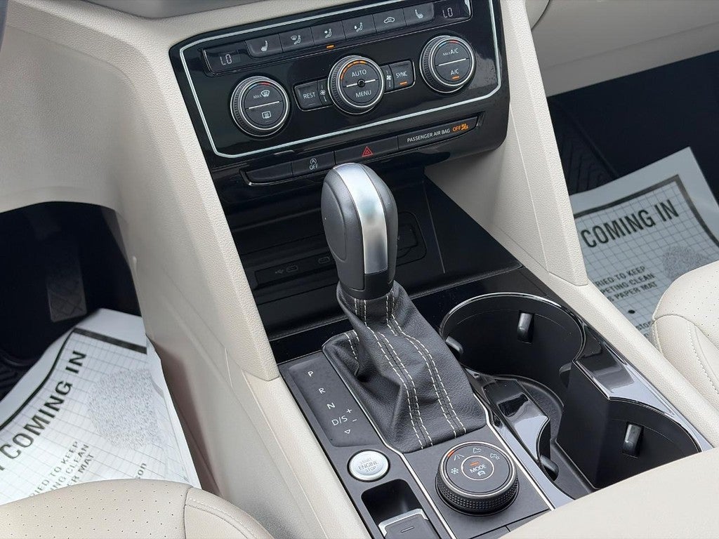 2023 Volkswagen Atlas 3.6L V6 SE w/Technology 4MOTION