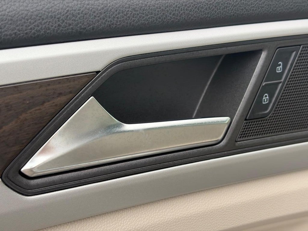 2023 Volkswagen Atlas 3.6L V6 SE w/Technology 4MOTION