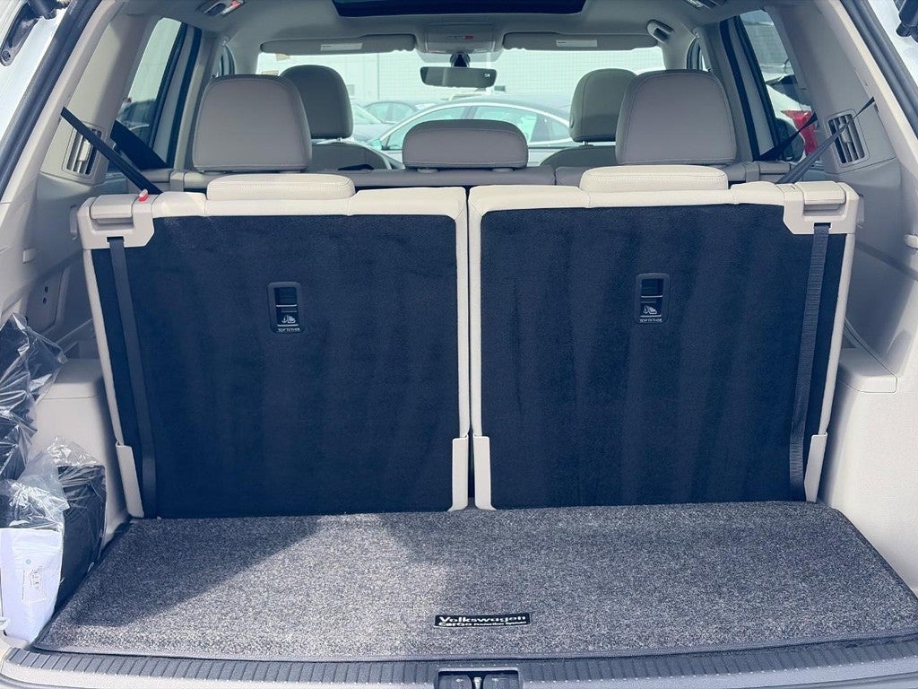 2023 Volkswagen Atlas 3.6L V6 SE w/Technology 4MOTION