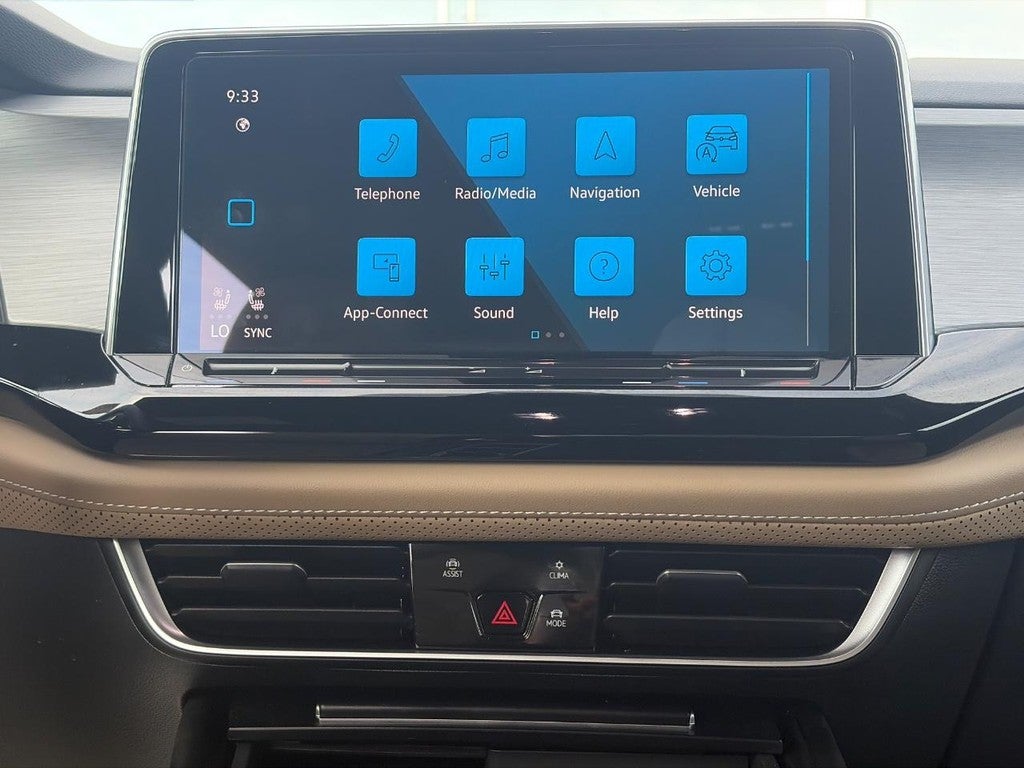 2024 Volkswagen Atlas Cross Sport 2.0T SE 4MOTION