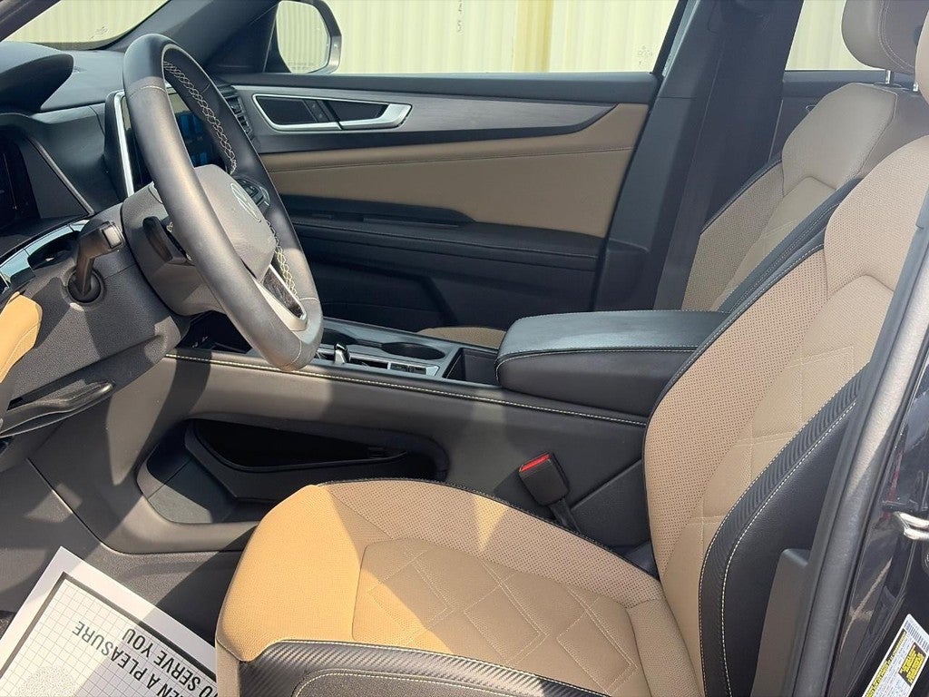 2024 Volkswagen Atlas Cross Sport 2.0T SE 4MOTION