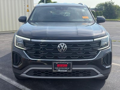 2024 Volkswagen Atlas Cross Sport 2.0T SE 4MOTION