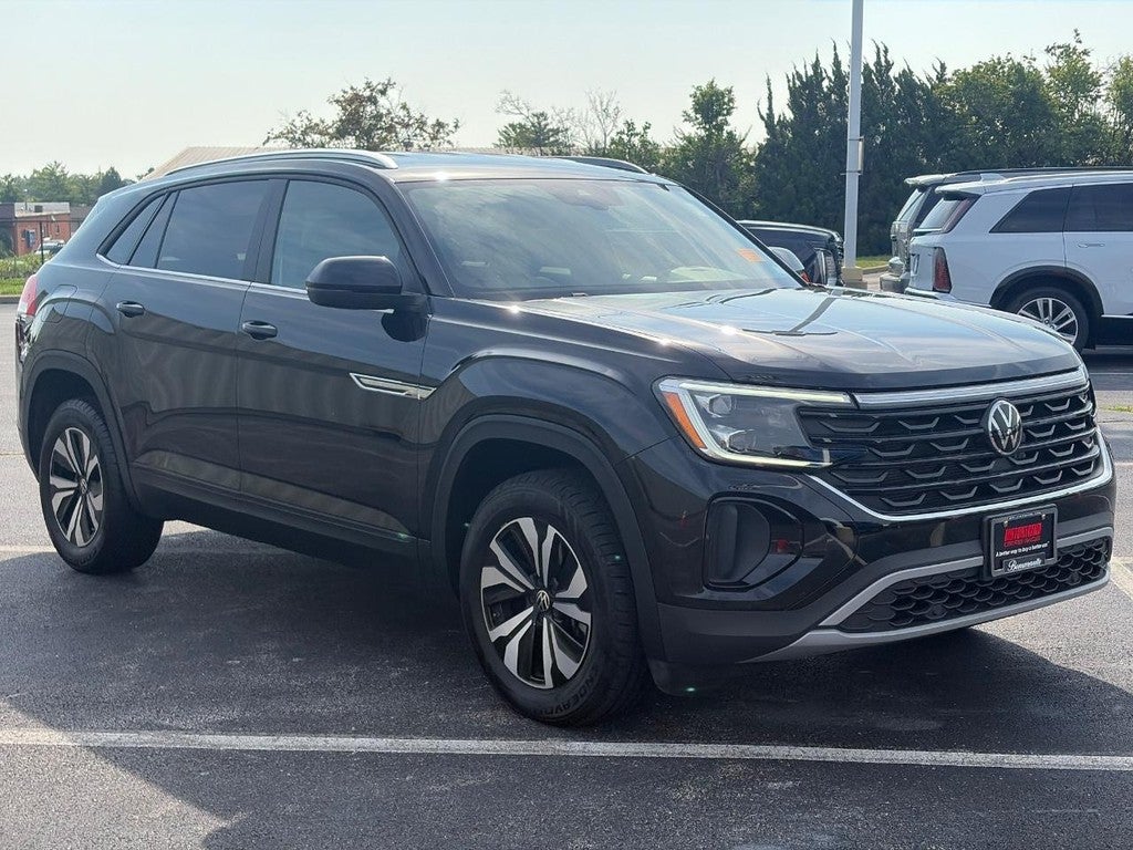 2024 Volkswagen Atlas Cross Sport 2.0T SE 4MOTION