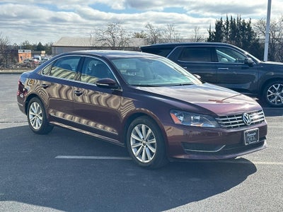 2012 Volkswagen Passat 4dr Sdn 2.5L Auto SEL PZEV