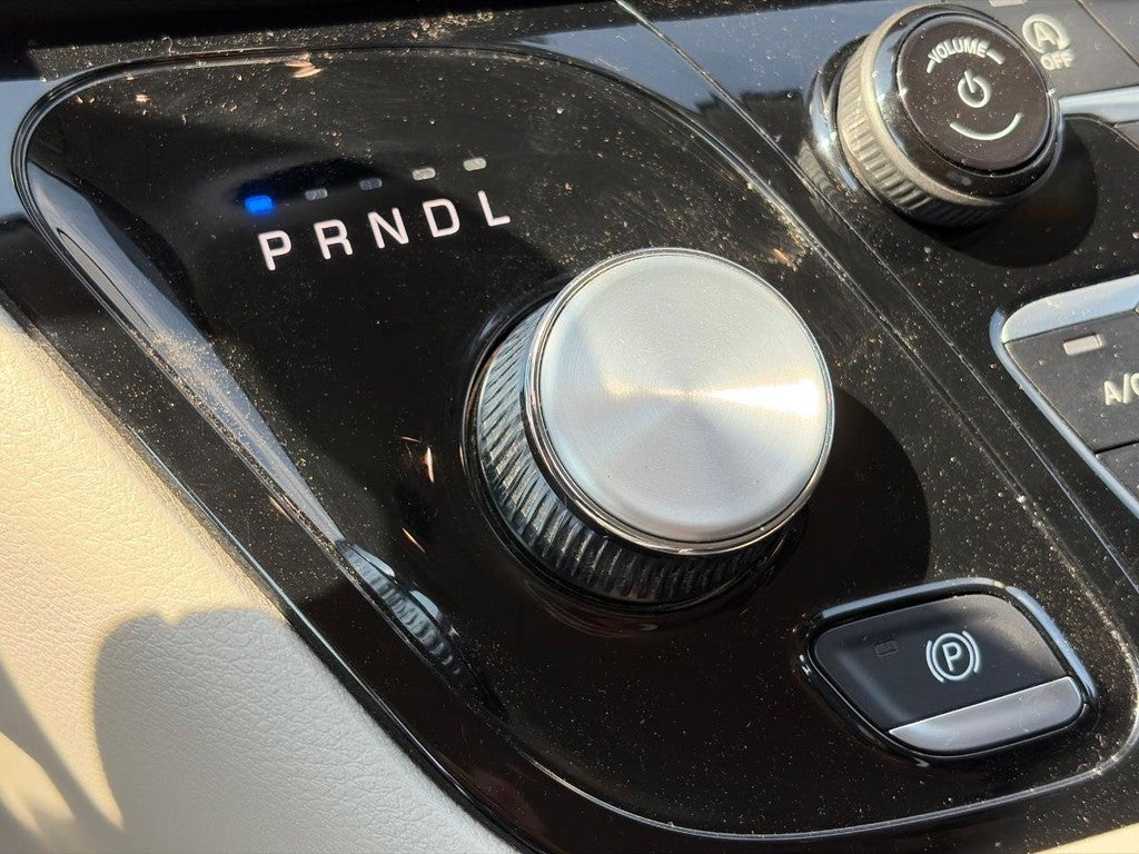 2024 Chrysler Pacifica Touring L FWD