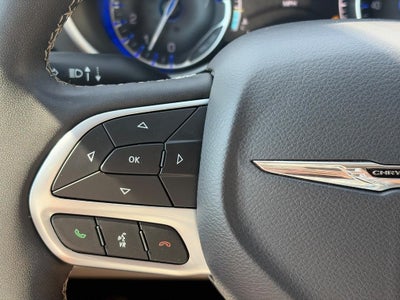 2024 Chrysler Pacifica Touring L FWD