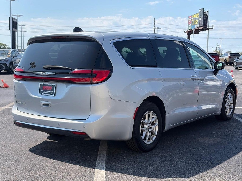 2024 Chrysler Pacifica Touring L FWD