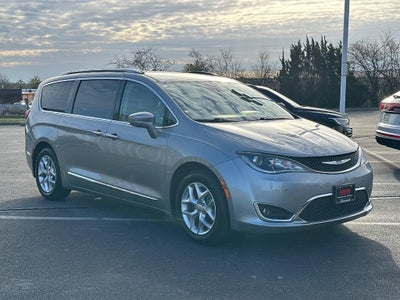 2020 Chrysler Pacifica Touring L Plus