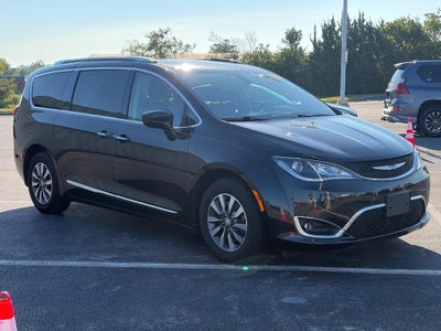 2020 Chrysler Pacifica Touring L Plus