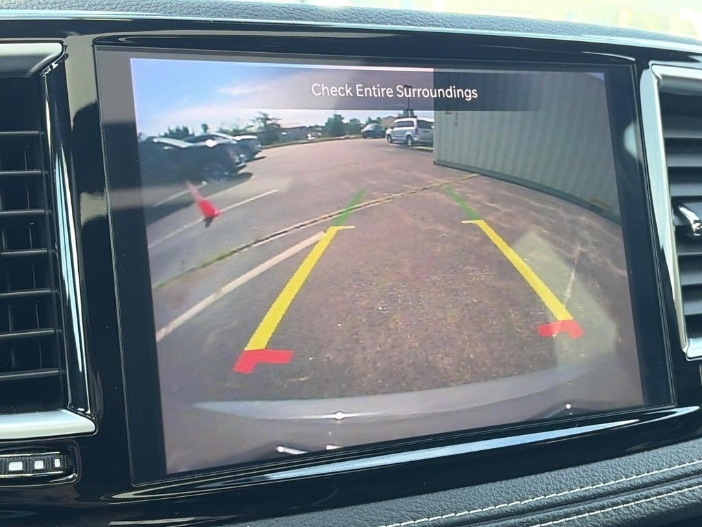 2025 Chrysler Pacifica Limited FWD
