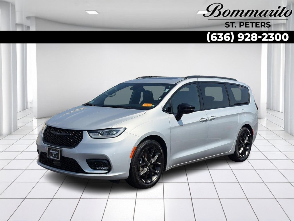 2026 Chrysler Pacifica Limited FWD