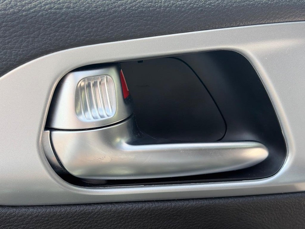 2026 Chrysler Pacifica Limited FWD