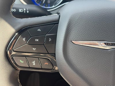 2026 Chrysler Pacifica Limited FWD