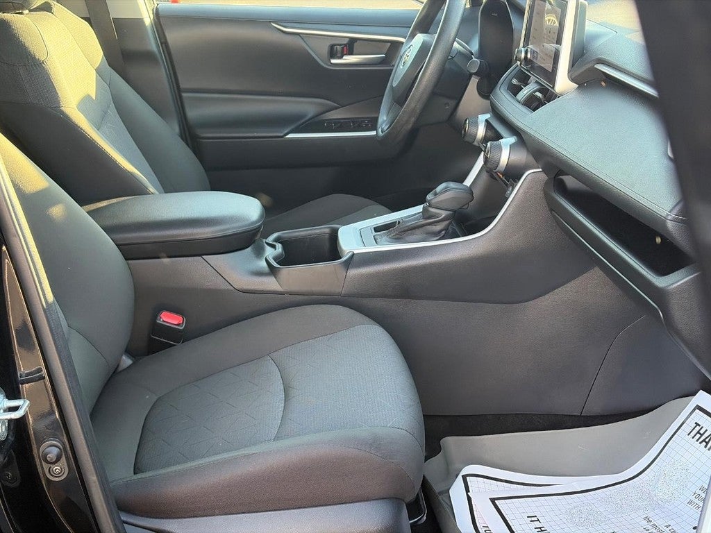 2023 Toyota RAV4 XLE AWD (Natl)