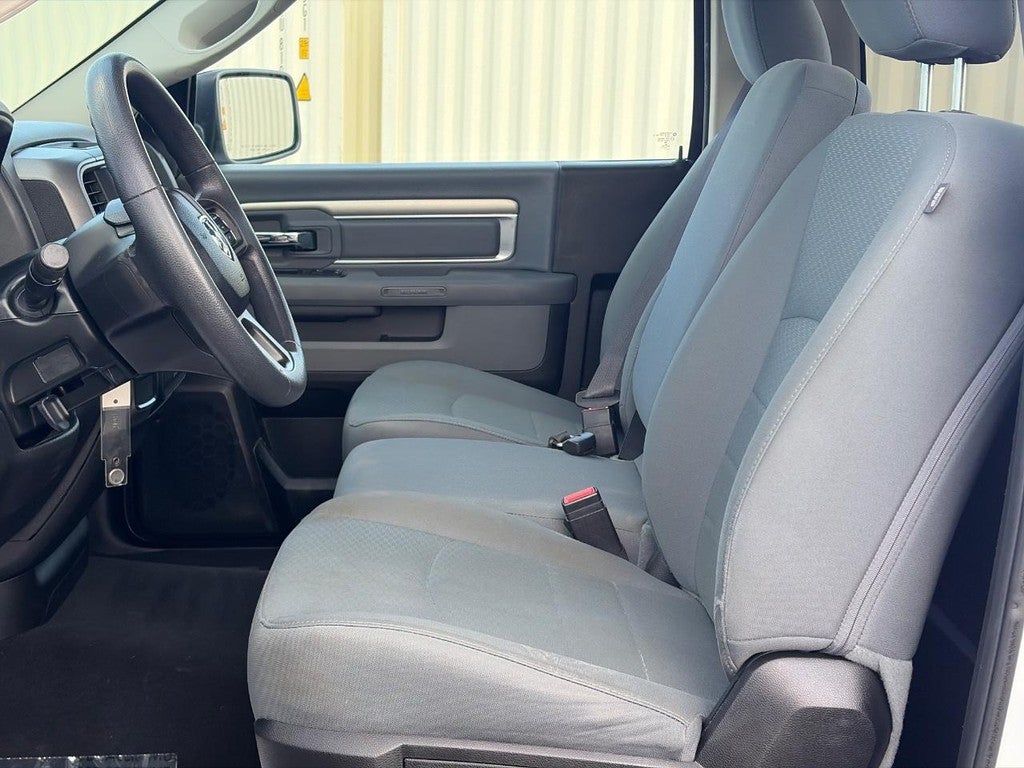 2020 RAM 1500 Classic Tradesman 4x2 Reg Cab 8' Box
