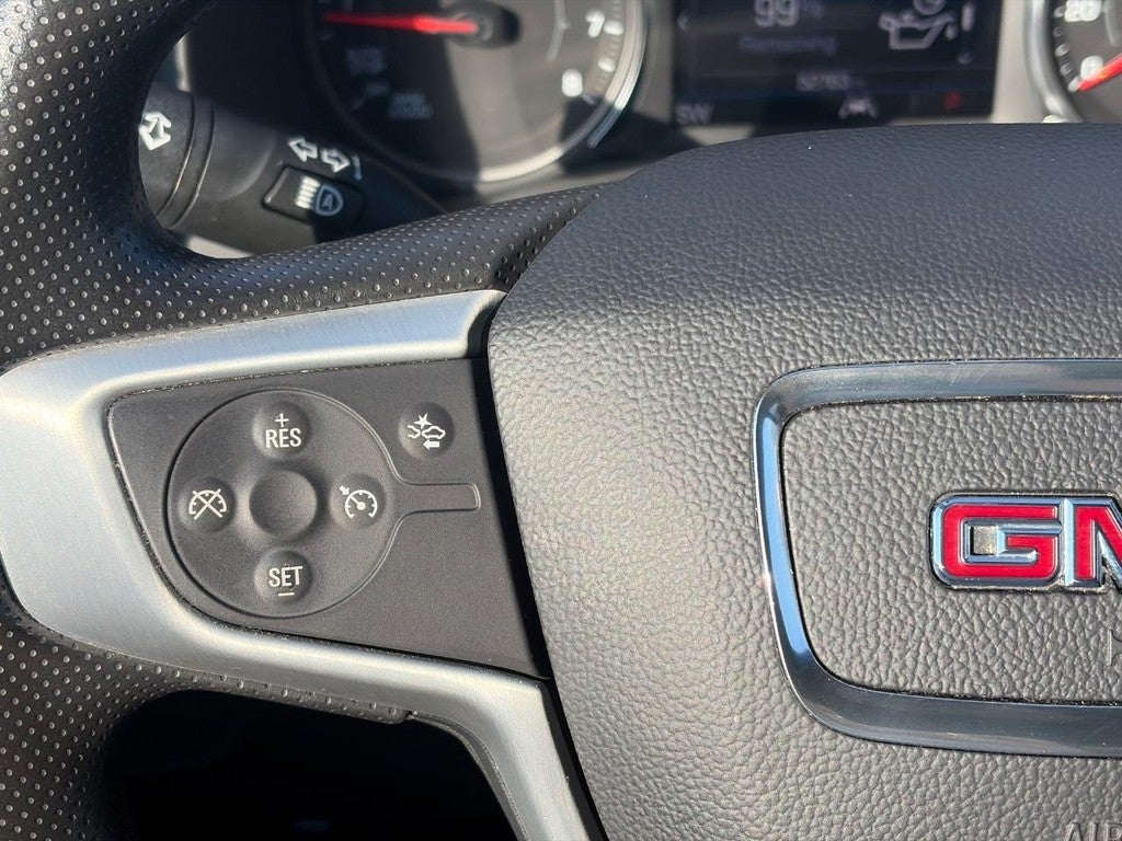 2024 GMC Terrain FWD 4dr SLE