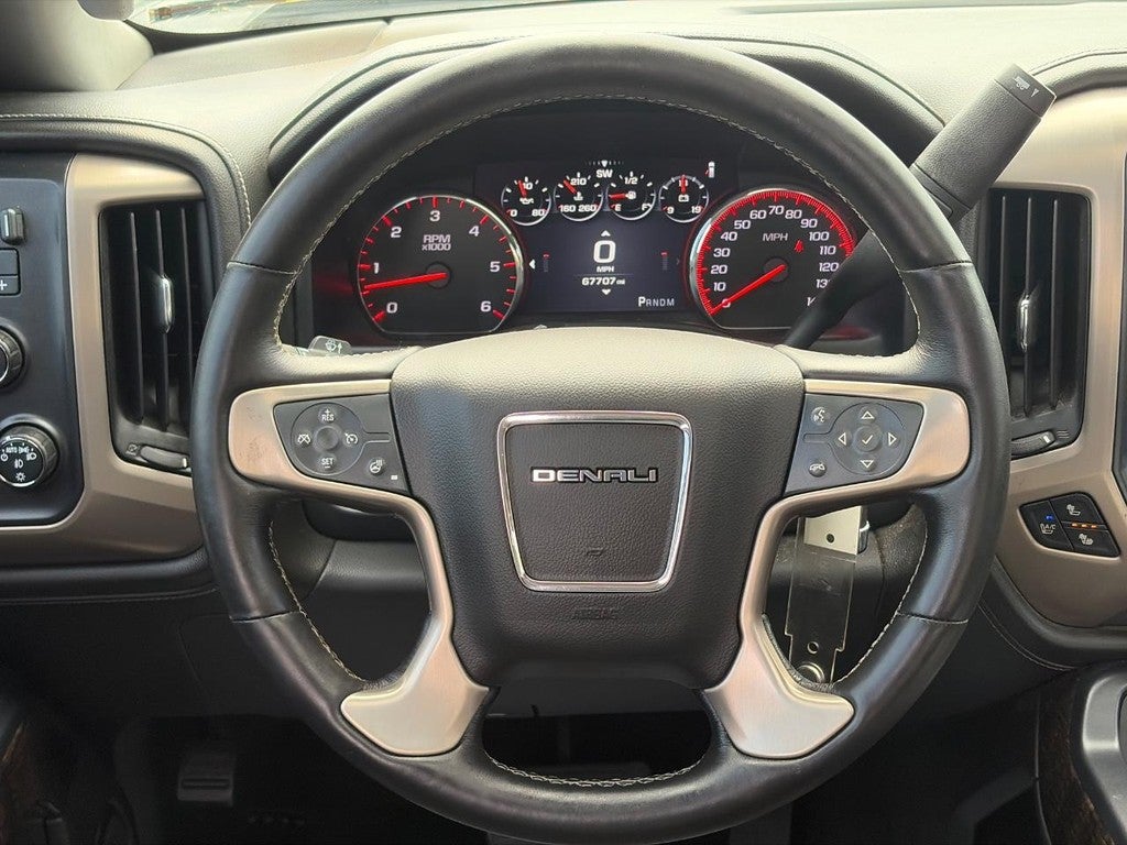2015 GMC Sierra 1500 4WD Crew Cab 143.5" Denali
