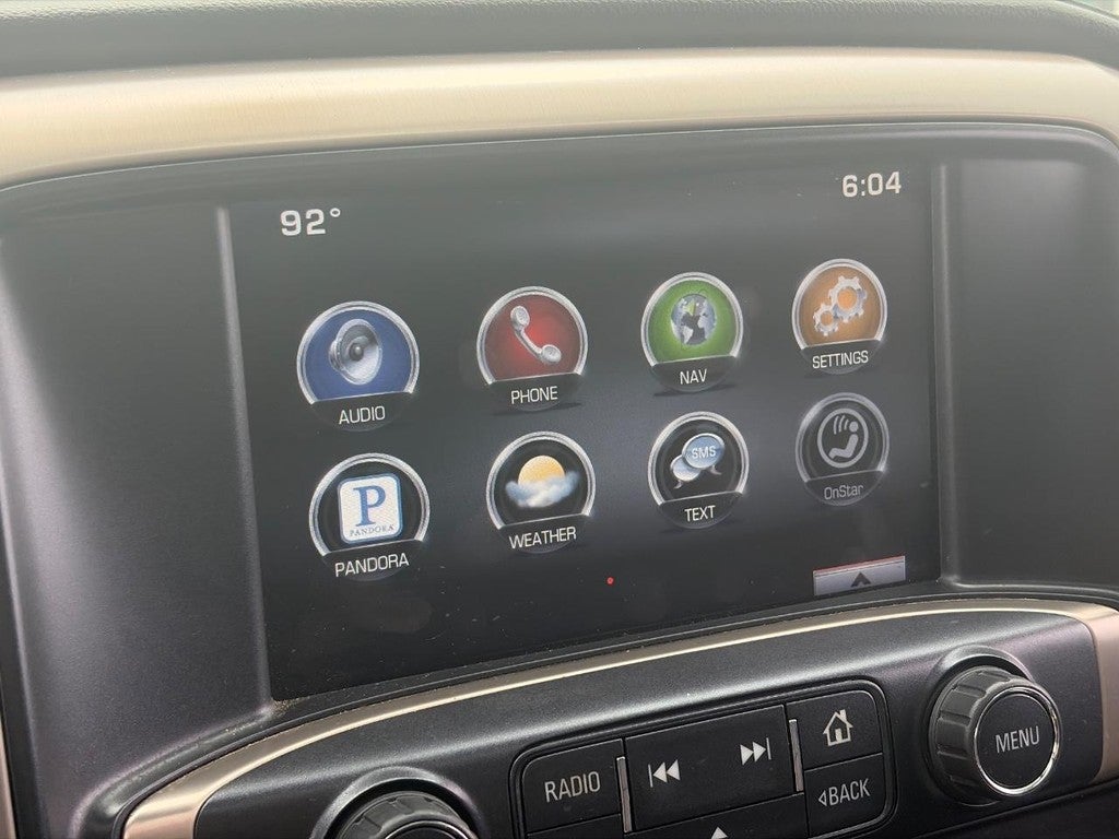 2015 GMC Sierra 1500 4WD Crew Cab 143.5" Denali