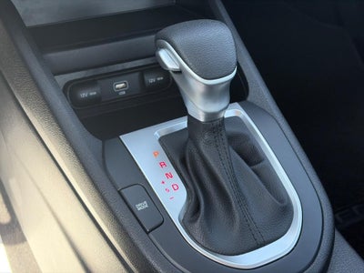 2023 Kia Forte LXS IVT